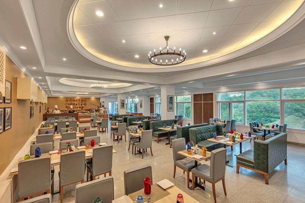 Club Mahindra Kandāghāt Εξωτερικό φωτογραφία